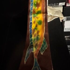 Men’s Colorful Fish Design Tie